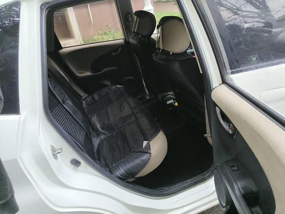 [武汉·鄂A] 二手本田飞度2011款 1.5L 自动豪华版