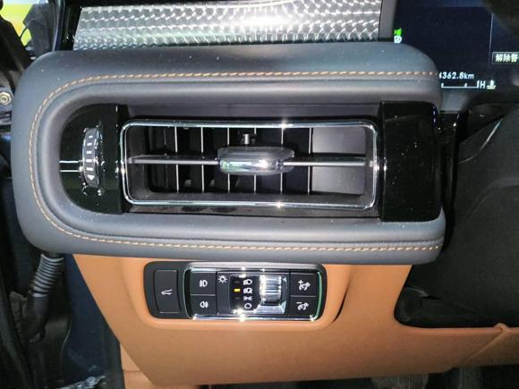 [上海·沪F] 二手林肯飞行家2021款 3.0T V6 四驱总统版