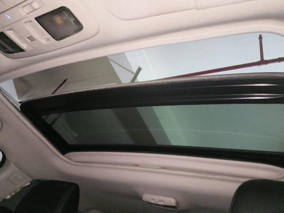 [西安·陕A] 二手斯巴鲁傲虎2015款 2.5i 运动导航版