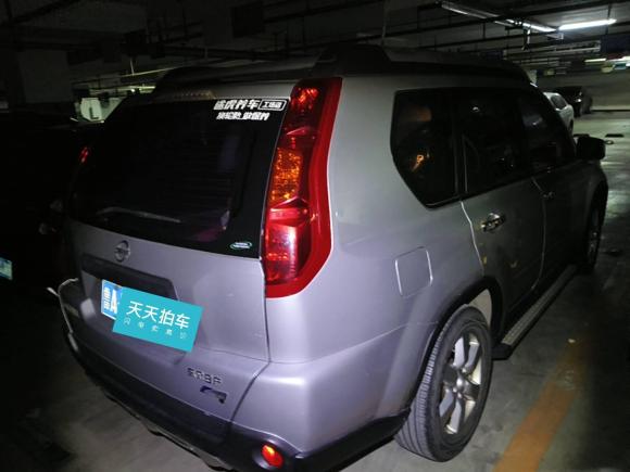 [济南·鲁A] 二手日产奇骏2010款 2.5L CVT旗舰版 4WD