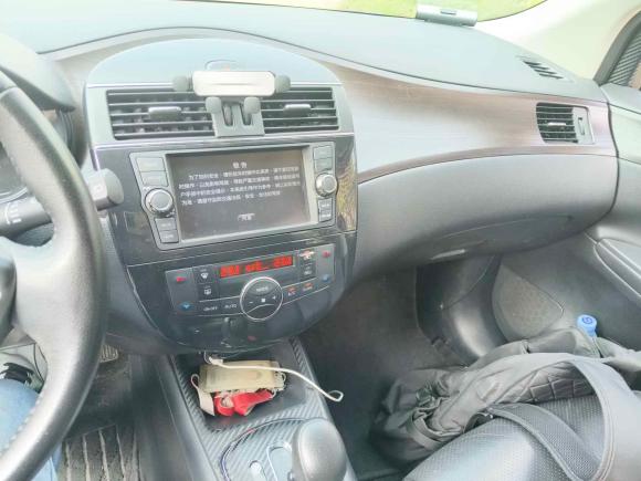 [深圳·粤B] 二手日产骐达TIIDA2013款 1.6L CVT酷咖版