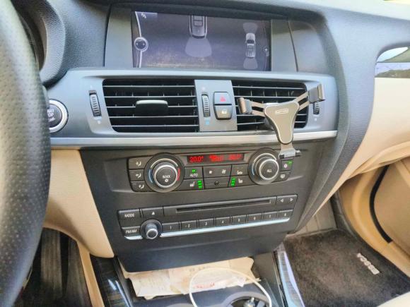 [上海·沪M] 二手宝马宝马X32012款 xDrive20i 豪华型