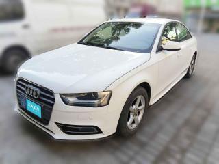 奥迪奥迪A4L2013款 35 TFSI 自动标准型