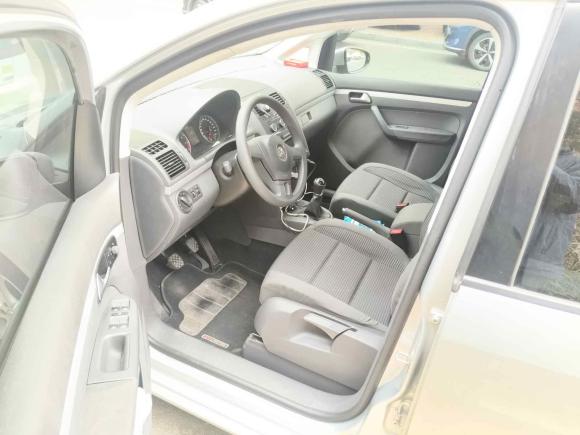 [佛山·粤R] 二手大众途安2015款 1.4T 手动风尚版5座