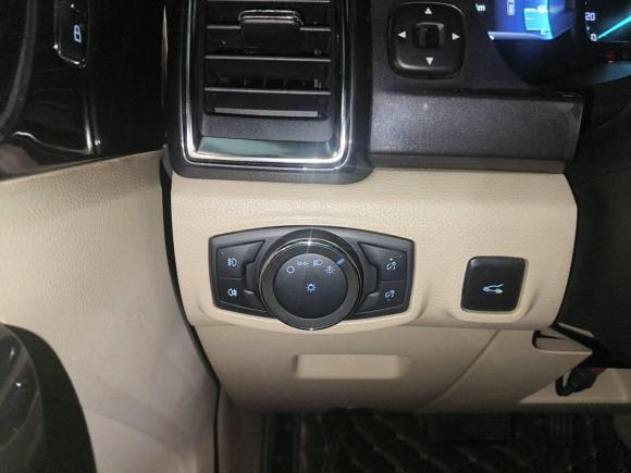 [武汉·鄂A] 二手福特撼路者2016款 2.0T 汽油自动四驱旗舰版