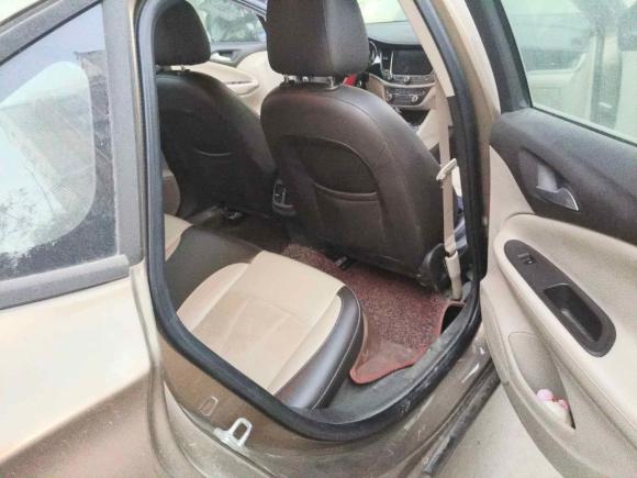 [南通·苏F] 二手别克威朗2015款 三厢 15S 自动领先型