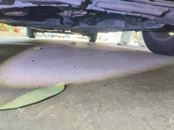 [深圳·粤B] 二手日产日产NV2002011款 1.6L 232座 尊雅型