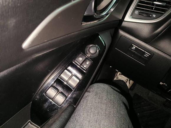 [杭州·浙A] 二手马自达马自达3 昂克赛拉2017款 两厢 1.5L 自动豪华型 国V