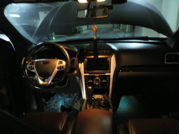 [青岛·鲁B] 二手福特探险者2013款 3.5L 尊享型