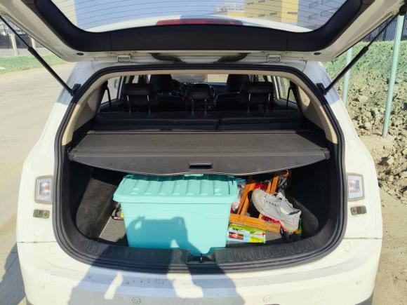 [青岛·鲁B] 二手宝骏宝骏5602015款 1.8L 手动豪华型