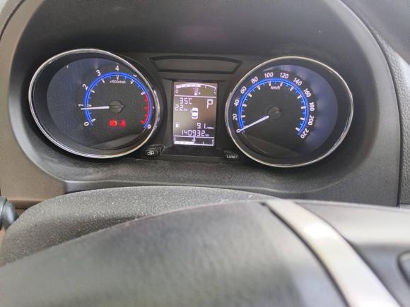 [广州·粤A] 二手东风风行风行SX62016款 1.6L CVT尊享型