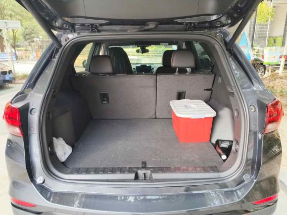 [上海·苏U] 二手雪佛兰探界者2022款 轻混 550T RS 智能拓界版