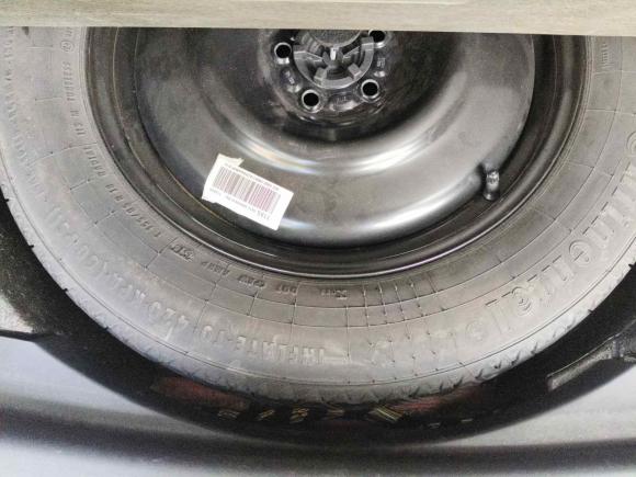 [湖州·浙E] 二手路虎揽胜极光2015款 2.0T 5门耀享版