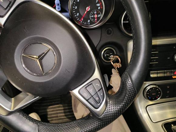 [上海·沪B] 二手奔驰奔驰SLC2016款 SLC 200 动感型