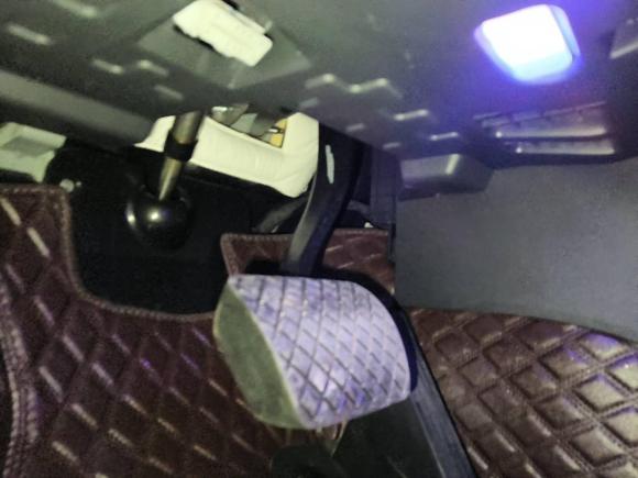 [常州·苏D] 二手红旗红旗HS52019款 2.0T 智联旗享四驱版