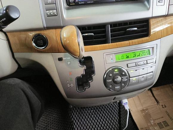 [广州·粤A] 二手丰田普瑞维亚2006款 2.4L 7人座豪华版