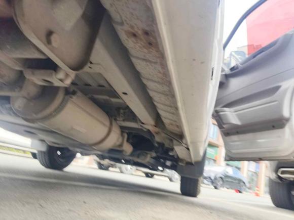 [宁波·浙B] 二手东风御风御风2020款 2.3T经济型标配版物流车短轴中顶5-9座WP2.3