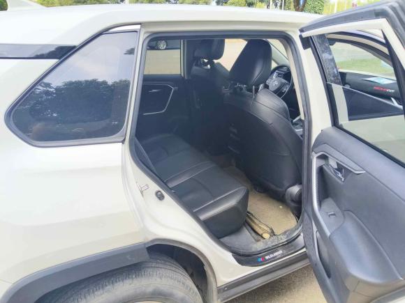 [成都·川G] 二手丰田威兰达2020款 2.0L CVT两驱豪华版