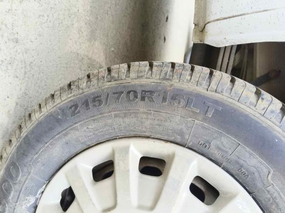 [无锡·皖K] 二手福特经典全顺2013款 2.8T改款柴油厢式运输车短轴中顶JX493ZLQ4