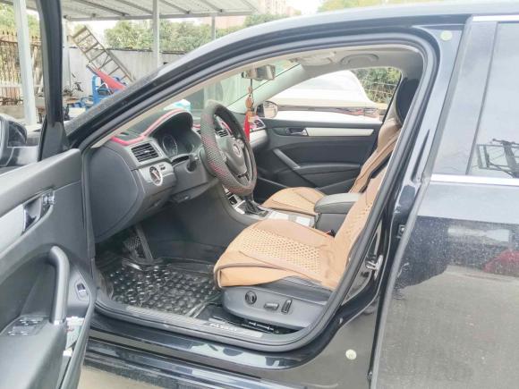 [上海·沪C] 二手大众帕萨特2014款 1.8TSI DSG御尊导航版