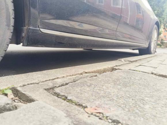 [上海·皖E] 二手凯迪拉克SLS赛威2011款 2.0T 精英型