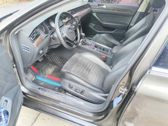 [南昌·赣A] 二手大众迈腾2017款 330TSI DSG 豪华型