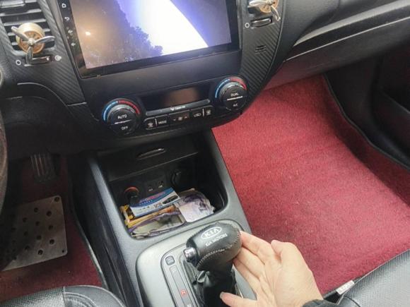 [湖州·浙E] 二手起亚起亚K32013款 1.6L 自动DLX