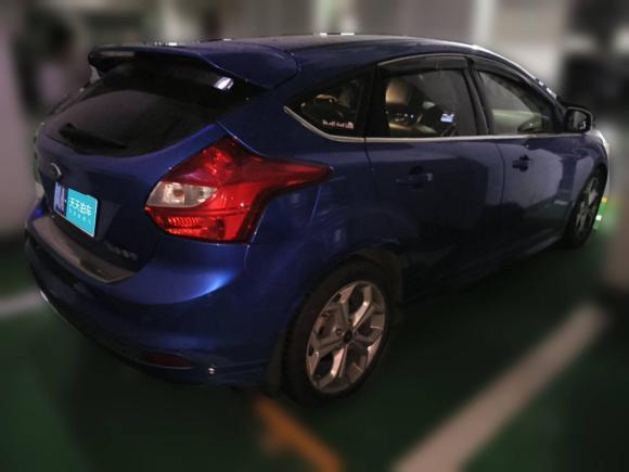 [成都·川A] 二手福特福克斯2012款 两厢 2.0L 手动豪华运动型