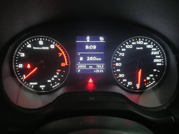 [广州·粤A] 二手奥迪奥迪Q2L2022款 35 TFSI 时尚动感型