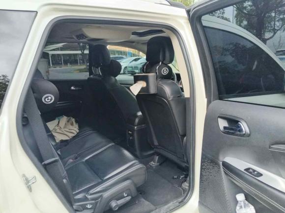 [上海·沪B] 二手道奇酷威2013款 2.4L 两驱尊尚版