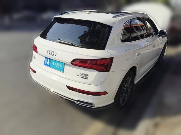 [广州·粤A] 二手奥迪奥迪Q5L2018款 40 TFSI 荣享时尚型 国VI