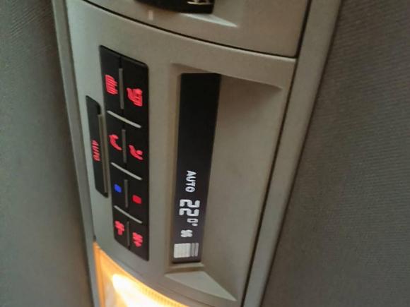 [上海·沪G] 二手大众迈特威2012款 2.0TSI 两驱豪华版