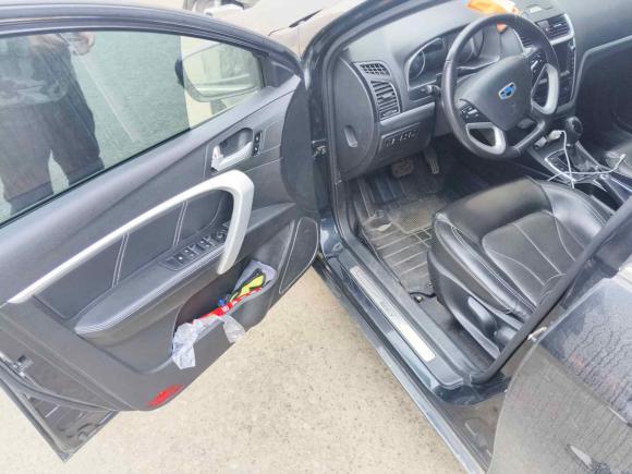 [无锡·苏H] 二手吉利汽车帝豪2015款 三厢 1.5L CVT向上版