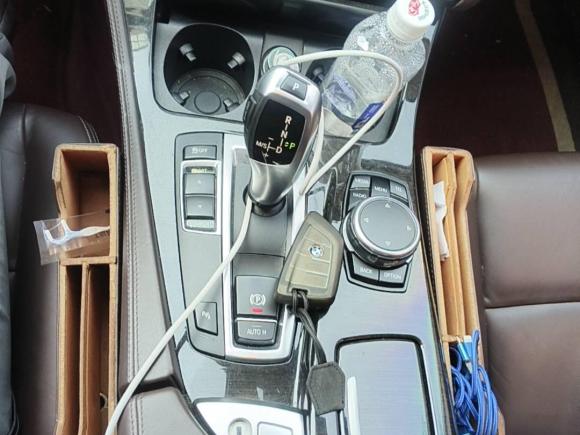 [义乌·浙C] 二手宝马宝马5系2017款 525Li 豪华设计套装