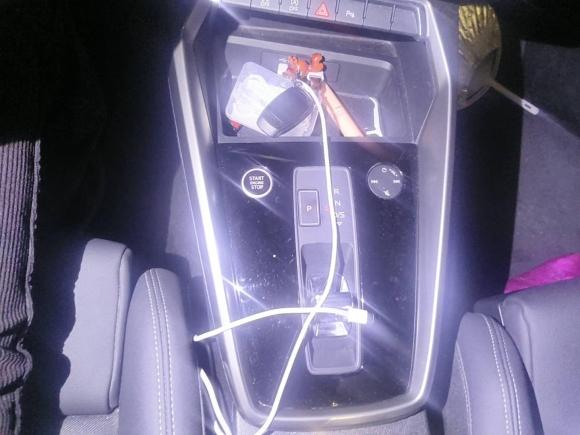 [深圳·粤B] 二手奥迪奥迪A32023款 改款 A3L Limousine 35 TFSI 时尚运动型