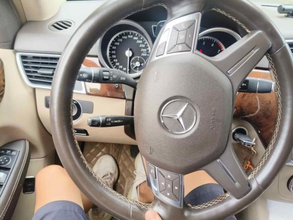 [上海·沪B] 二手奔驰奔驰M级2014款 ML 400 4MATIC动感型