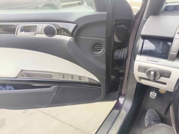 [上海·沪C] 二手大众辉腾2012款 3.0L 行政型