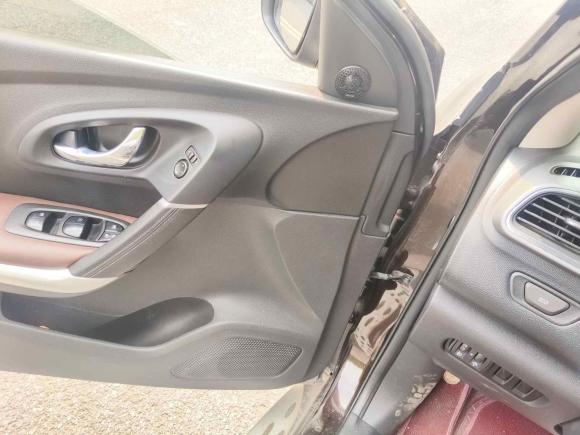 [合肥·皖A] 二手雷诺科雷嘉2017款 2.0L 两驱舒适版