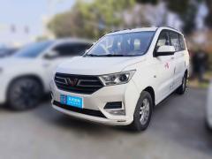 [无锡·苏B] 五菱汽车五菱宏光2018款 1.5L S舒适型L2B