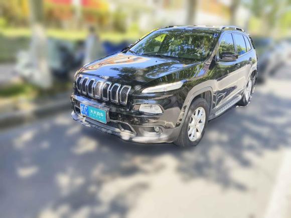 Jeep自由光2016款 2.4L 專(zhuān)業(yè)智能版「南京二手車(chē)」「天天拍車(chē)」