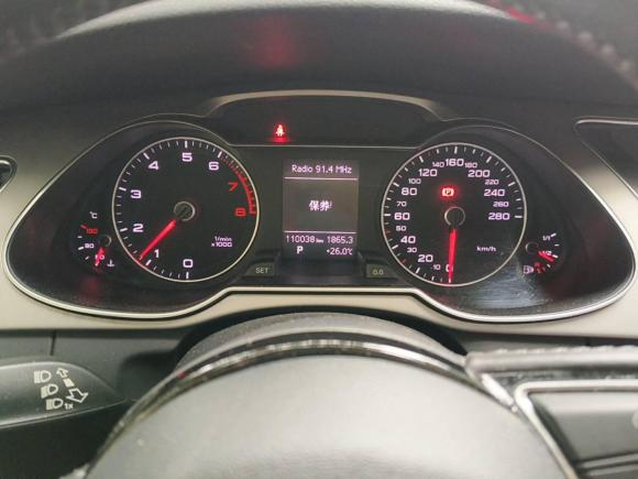 [上海·沪H] 二手奥迪奥迪A4L2015款 35 TFSI 自动标准型
