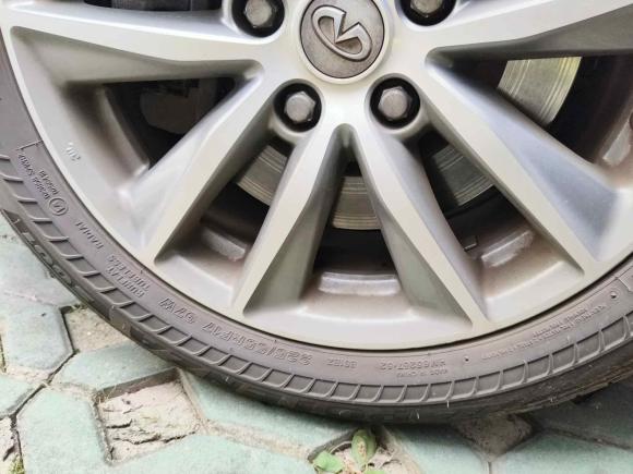 [上海·沪F] 二手英菲尼迪英菲尼迪Q50L2018款 2.0T 舒适版 国VI