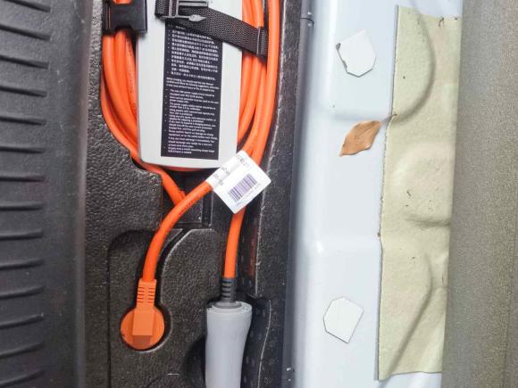 [上海·沪A] 二手荣威荣威e5502016款 尊享版