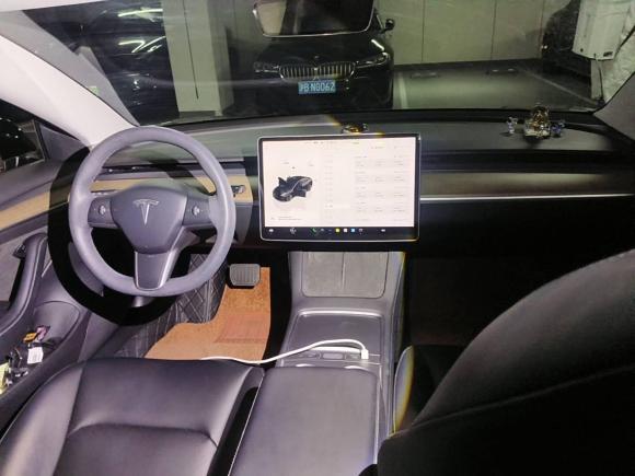 [上海·沪A] 二手特斯拉Model 32022款 后轮驱动版