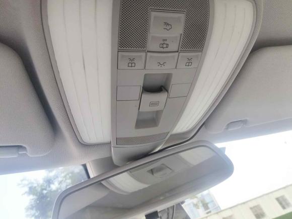 [苏州·苏E] 二手奔驰奔驰E级2013款 E 260 L CGI优雅型