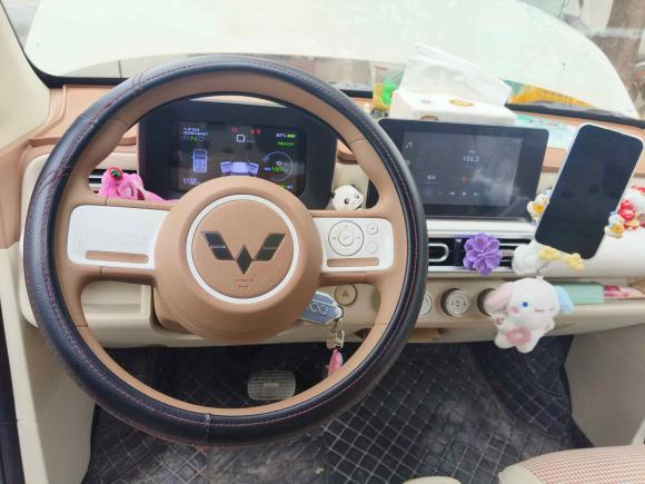 [成都·川A] 二手五菱汽车宏光MINIEV2024款 第三代 215km 进阶版