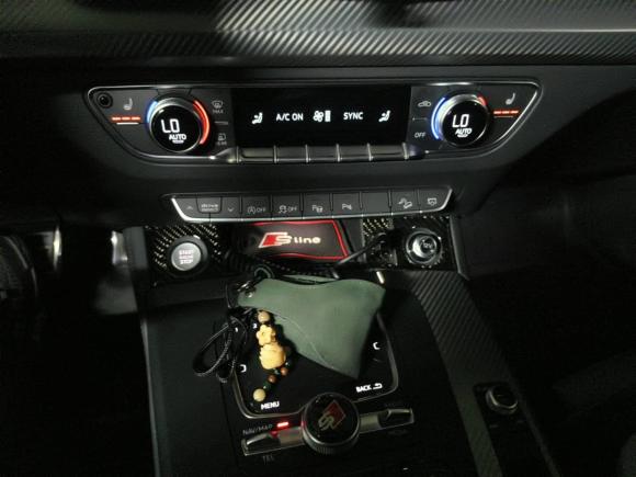 [上海·沪E] 二手奥迪奥迪Q5L2020款 45 TFSI 尊享运动型