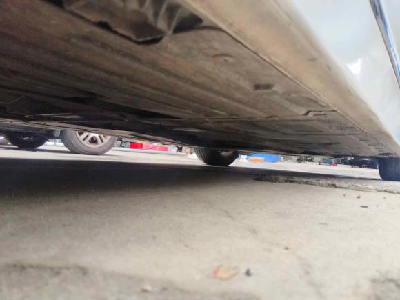 [南京·苏A] 二手宝马宝马3系2013款 改款 320Li 豪华设计套装