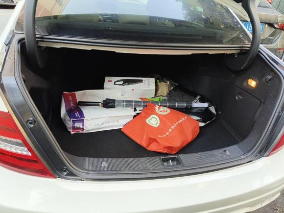 [广州·粤A] 二手奔驰奔驰C级2013款 C 260 时尚型 Grand Edition