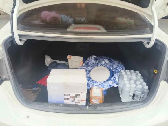 [武汉·鄂A] 二手现代朗动2016款 1.6L 手动尊贵型